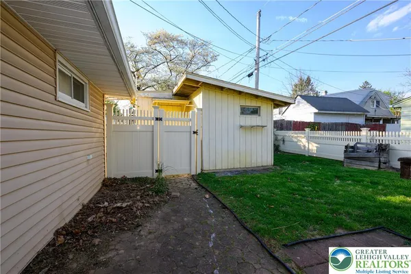 $250,000 | 2114 Fireside Drive, Bethlehem, PA 18018