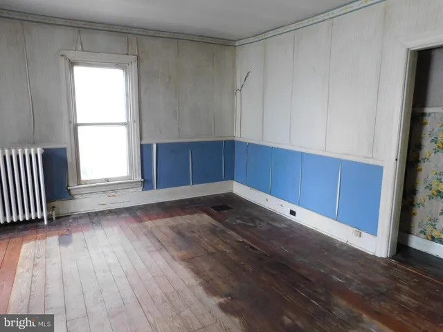 $144,900 | 100 North Fifth Street, Mifflintown, PA 17059