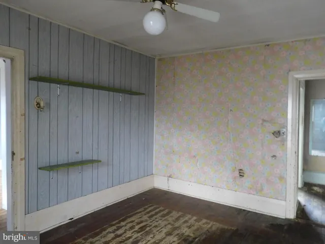 $144,900 | 100 North Fifth Street, Mifflintown, PA 17059