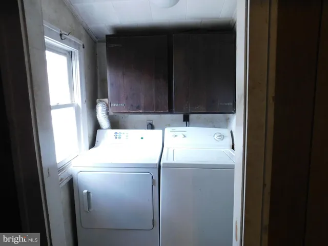 $144,900 | 100 North Fifth Street, Mifflintown, PA 17059