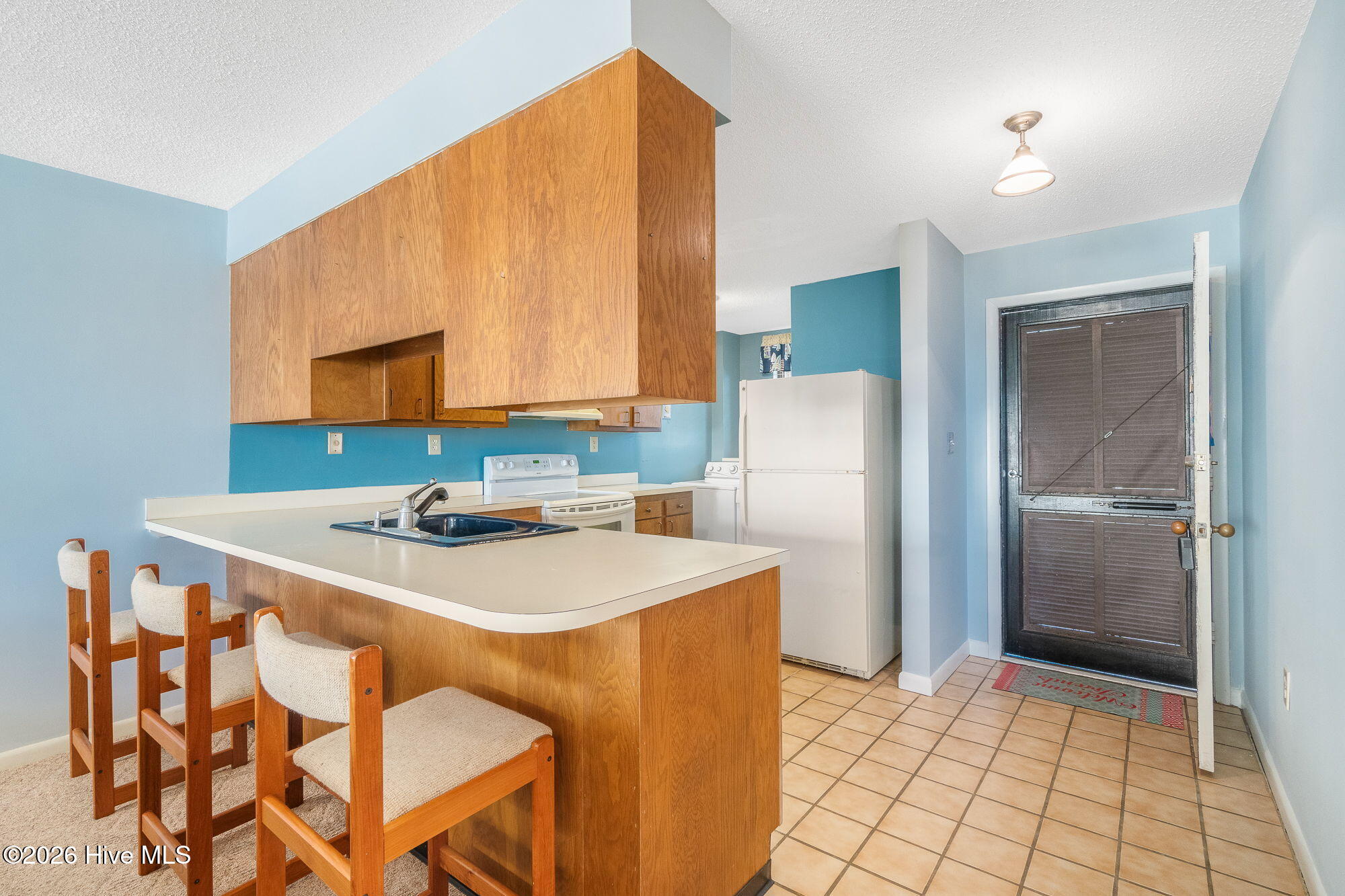 1505 Salter Path Road, Unit 229C Indian Beach, NC 28512 - Photo 11 of 40 17-web-or-mls-chadwick-visuals-229-summe