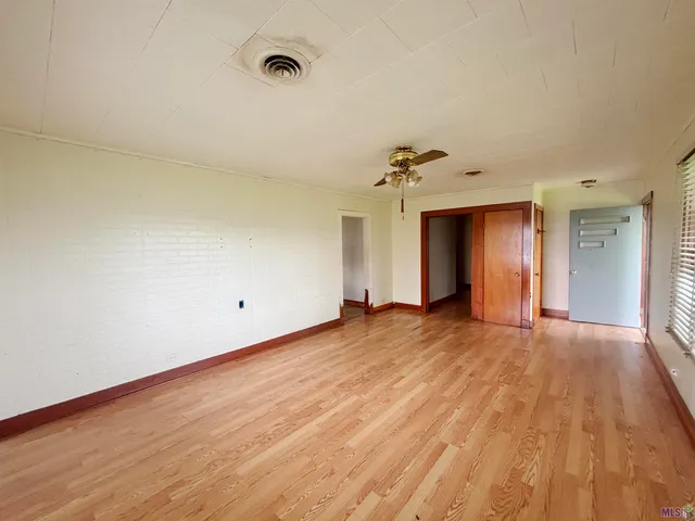 $79,900 | 201 North Oak Street, Lockport, LA 70374