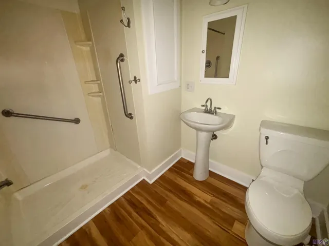 $79,900 | 201 North Oak Street, Lockport, LA 70374