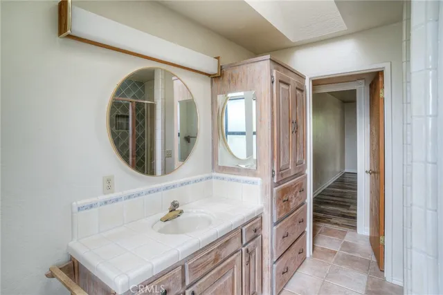 a view of a storage & utility room