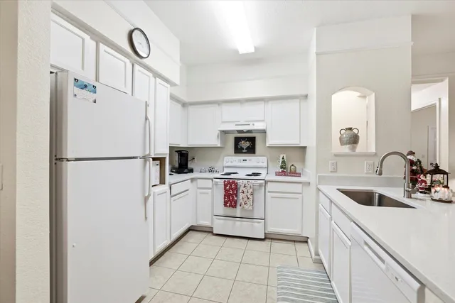 $2,300 | 2801 Chancellorsville Drive, Unit 917, Tallahassee, FL 32312