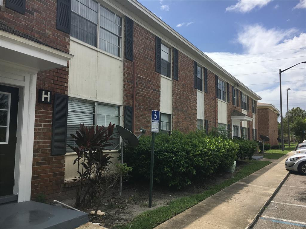 5325 Curry Ford Road, Unit H101 Orlando, FL 32812 - Photo 2 of 14
