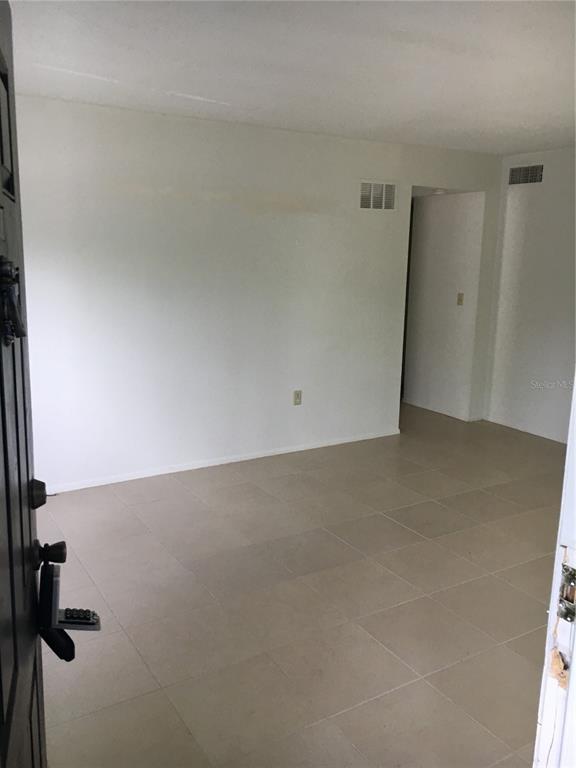 5325 Curry Ford Road, Unit H101 Orlando, FL 32812 - Photo 3 of 14