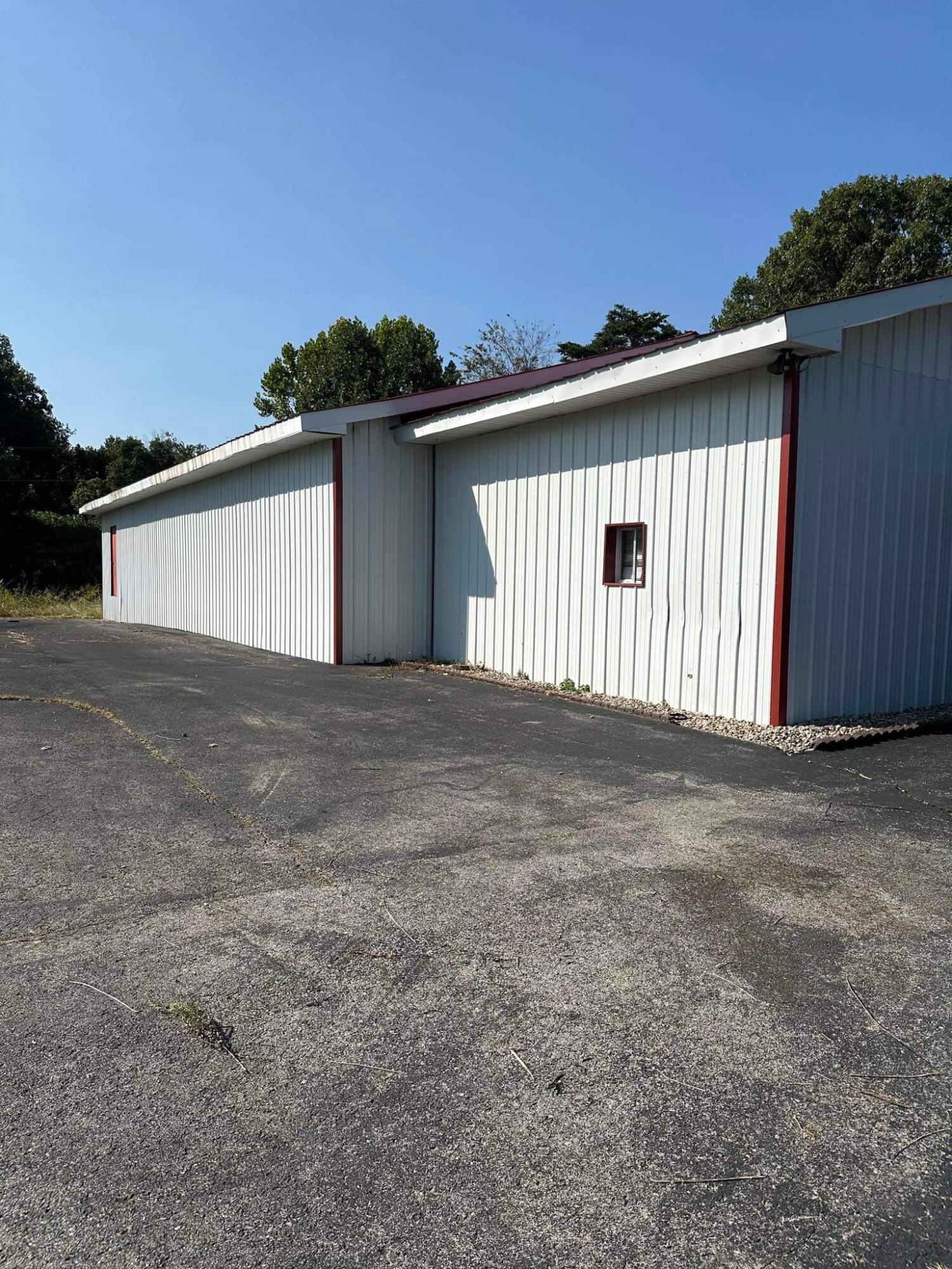 3121 Pine Top Road London, KY 40741 - Photo 27 of 30 IMG_4559
