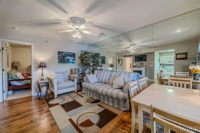 $225,000 | 40 Lighthouse Road, Unit 3304, Lake Ozark, MO 65049