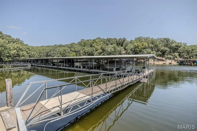 $225,000 | 40 Lighthouse Road, Unit 3304, Lake Ozark, MO 65049