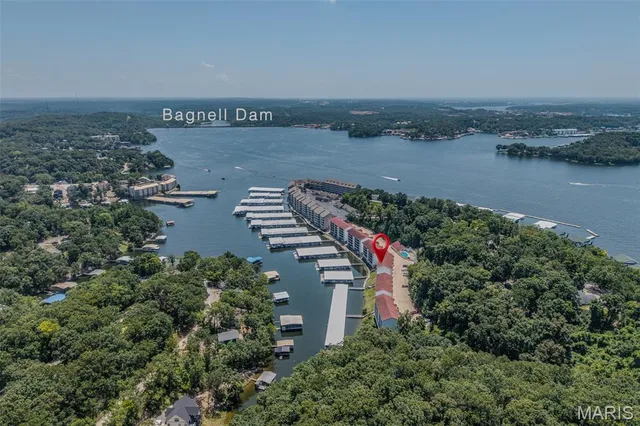 $225,000 | 40 Lighthouse Road, Unit 3304, Lake Ozark, MO 65049