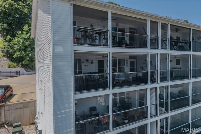 $225,000 | 40 Lighthouse Road, Unit 3304, Lake Ozark, MO 65049