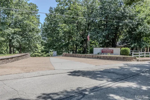 $225,000 | 40 Lighthouse Road, Unit 3304, Lake Ozark, MO 65049