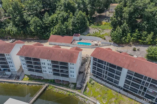 $225,000 | 40 Lighthouse Road, Unit 3304, Lake Ozark, MO 65049