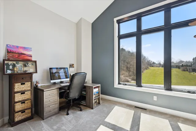 $2,300,000 | 32170 Bent Oak Trail, Niles, MI 49120