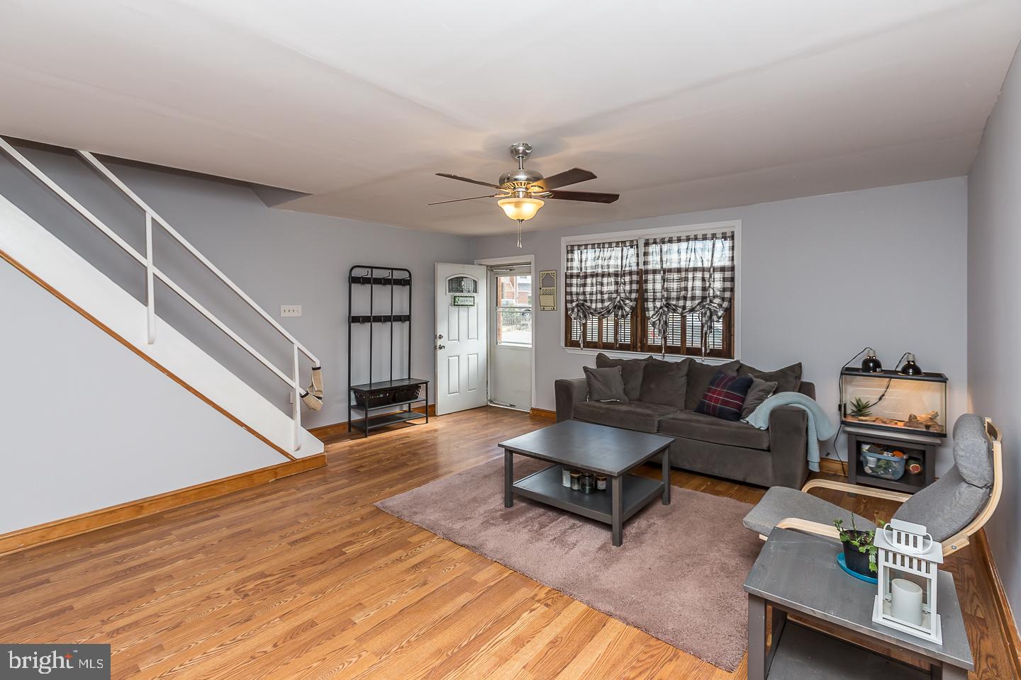 12154 Rambler Road Philadelphia, PA 19154 - Photo 2 of 27