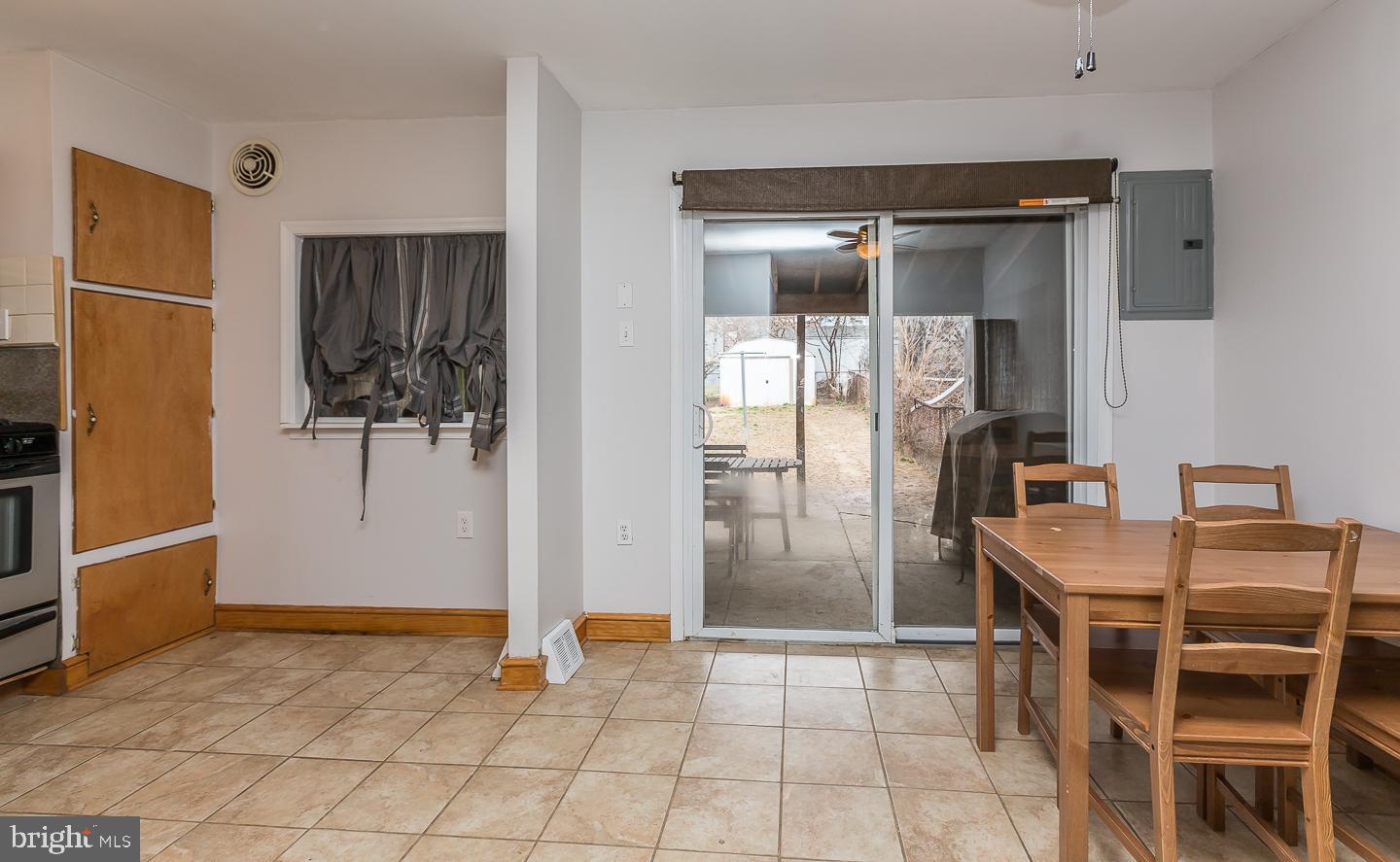 12154 Rambler Road Philadelphia, PA 19154 - Photo 12 of 27