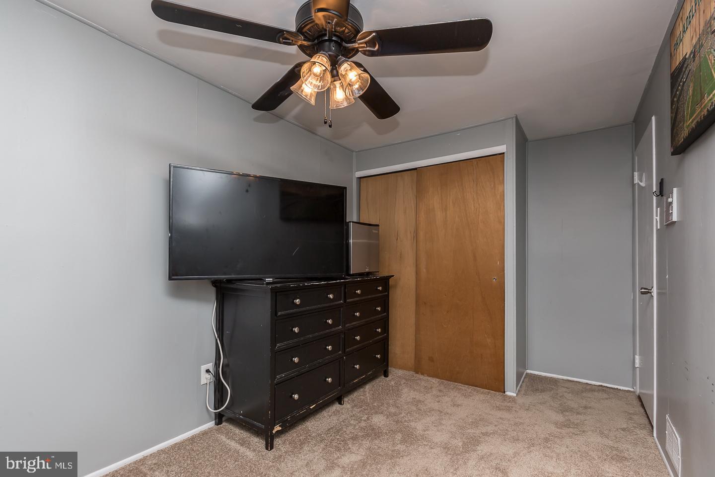 12154 Rambler Road Philadelphia, PA 19154 - Photo 18 of 27