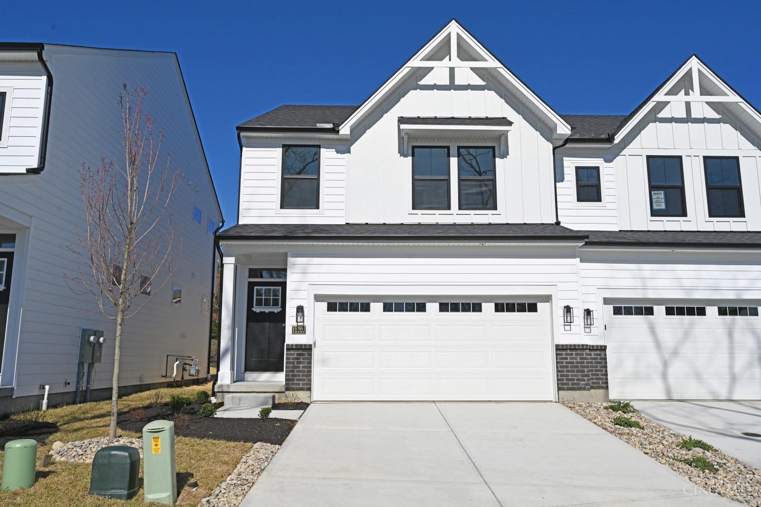 11707 Seven Gables Road Cincinnati, OH 45249 - Photo 1 of 51
