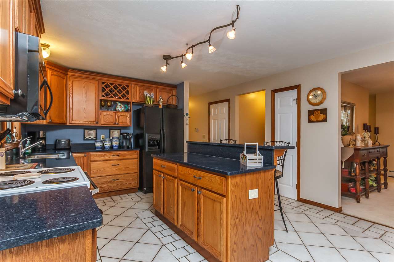 21 Woodward Road Merrimack, NH 03054 - Photo 11 of 37