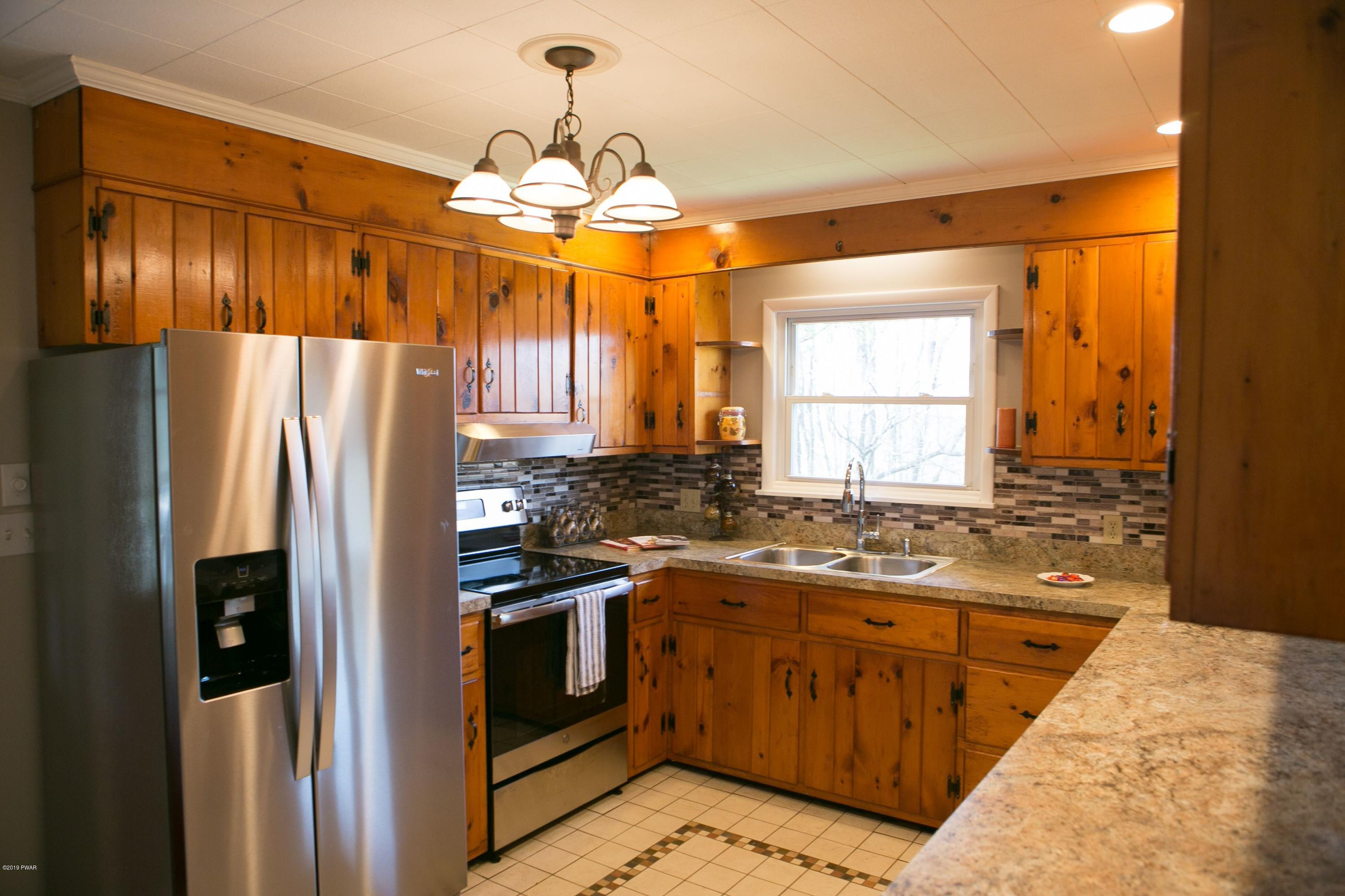 1157 Miller Road Lake Ariel, PA 18436 - Photo 25 of 36