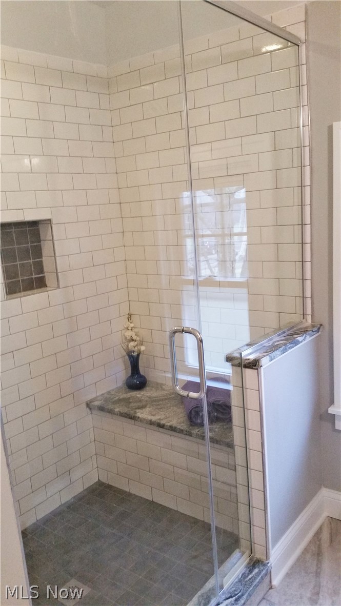3147 Chadbourne Road Cleveland, OH 44120 - Photo 23 of 30 Large spa-shower