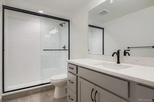 $831,000 | 8925 South Riviera Way, Aurora, CO 80016