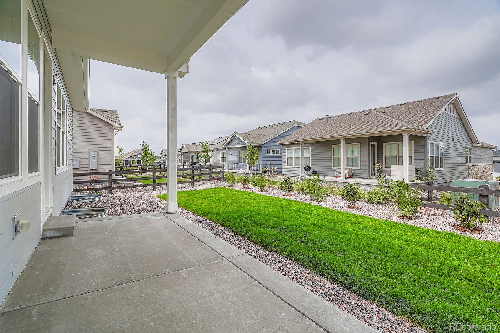 8925 South Riviera Way Aurora, CO 80016 - Photo 26 of 28