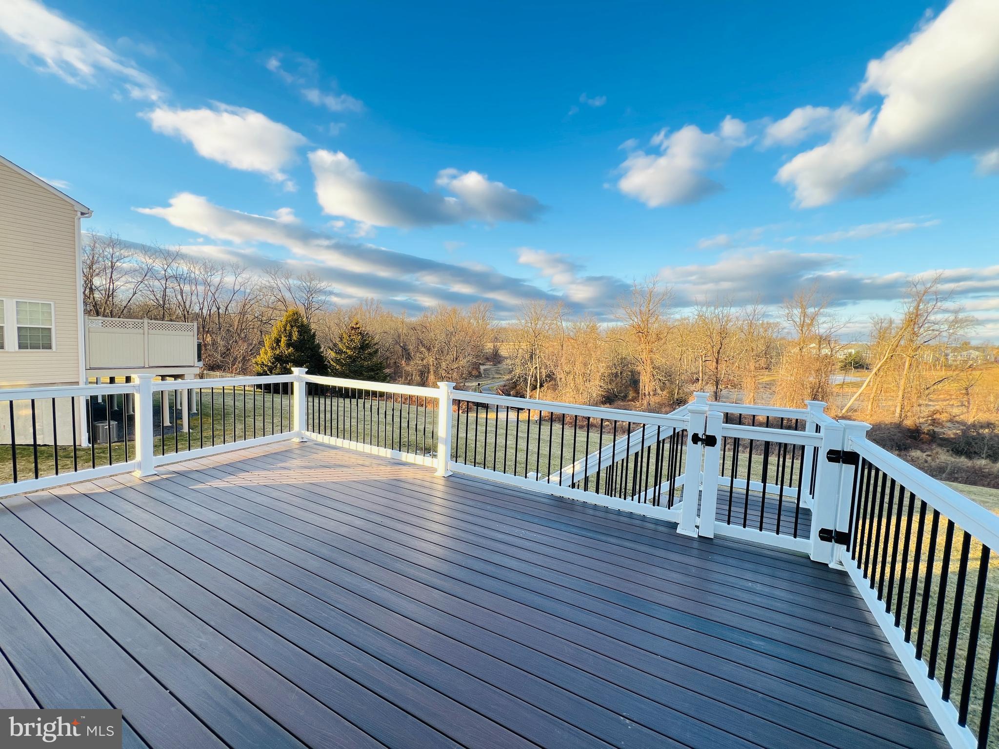 247 Sills Lane Downingtown, PA 19335 - Photo 18 of 24 Deck