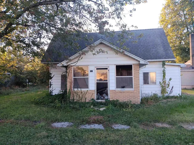 $24,500 | 113 Walnut, Hymera, IN 47855
