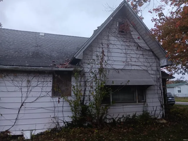 $24,500 | 113 Walnut, Hymera, IN 47855