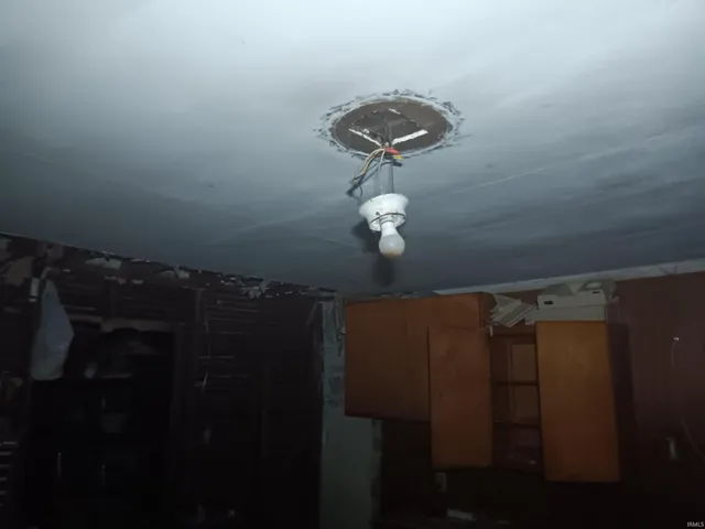 $24,500 | 113 Walnut, Hymera, IN 47855