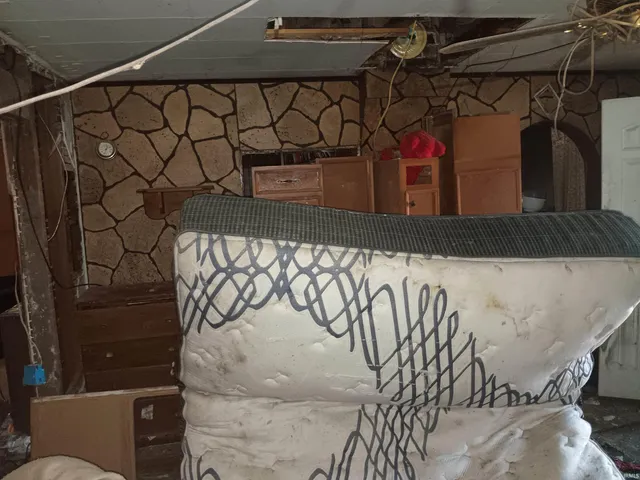 $24,500 | 113 Walnut, Hymera, IN 47855