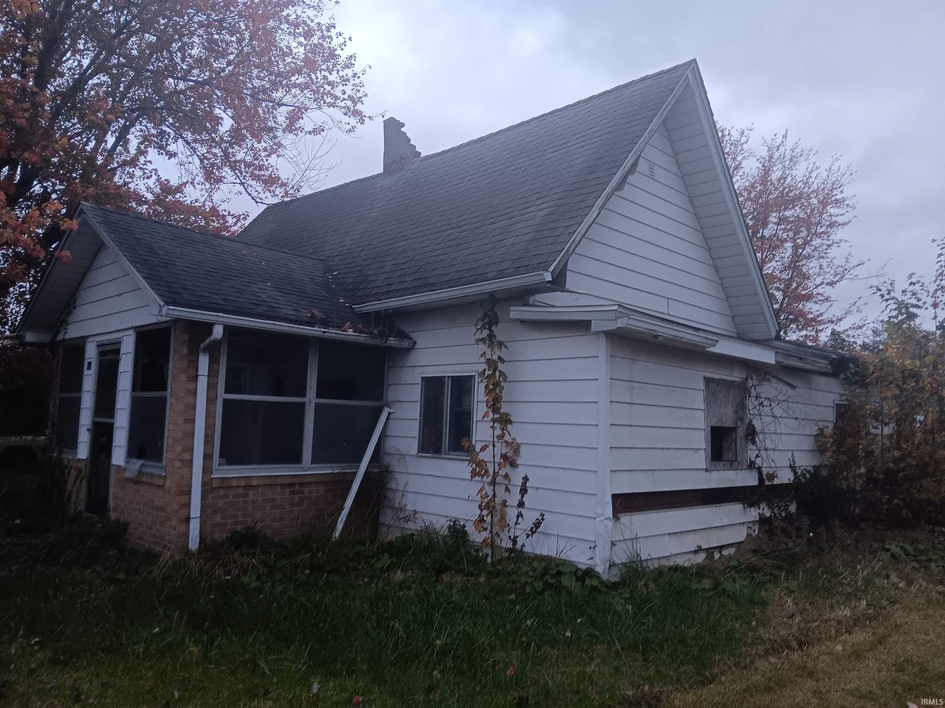 113 Walnut Hymera, IN 47855 - Photo 10 of 27