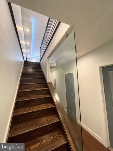 $965,000 | 1337 North Franklin Street, Philadelphia, PA 19122