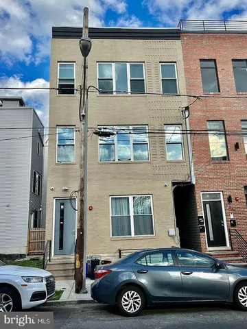 $965,000 | 1337 North Franklin Street, Philadelphia, PA 19122