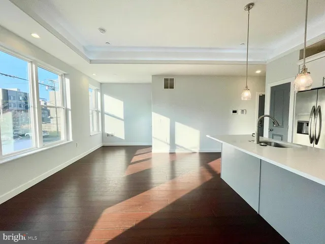 $965,000 | 1337 North Franklin Street, Philadelphia, PA 19122