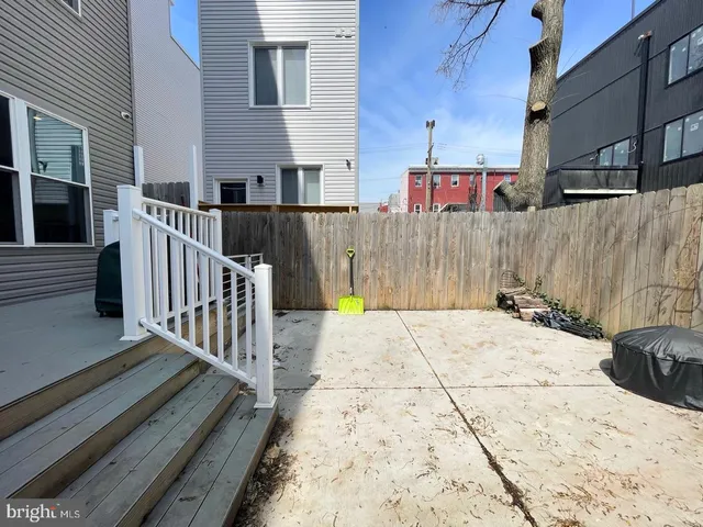 $965,000 | 1337 North Franklin Street, Philadelphia, PA 19122