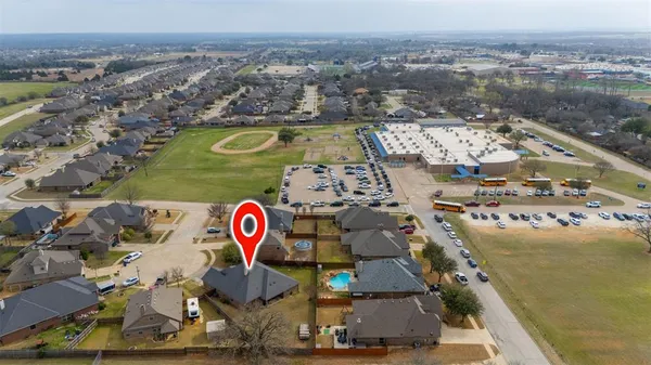 $465,000 | 108 Lauren Court, Joshua, TX 76058