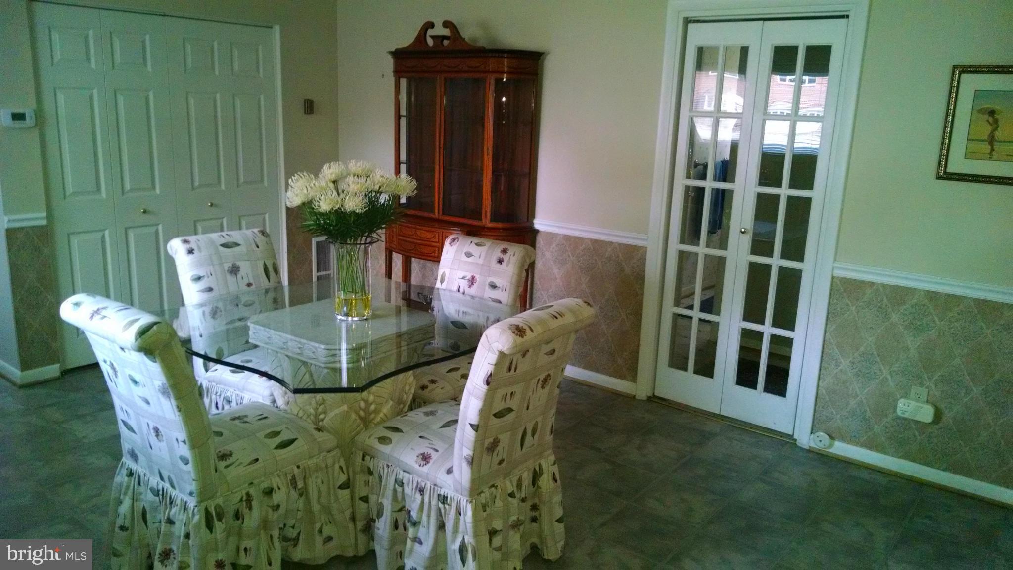 7205 Homestead Place Springfield, VA 22151 - Photo 15 of 30 Interior (General)