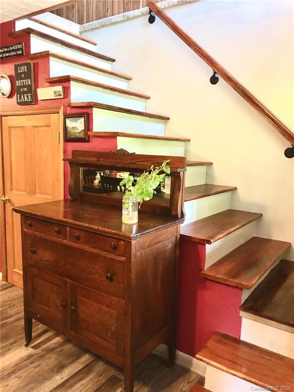 34 Gator Drive Waynesville, NC 28785 - Photo 16 of 32 Gallery Image 16
