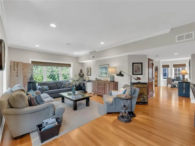 $469,000 | 4342 Rockhill Road, Unit 3, Kansas City, MO 64110