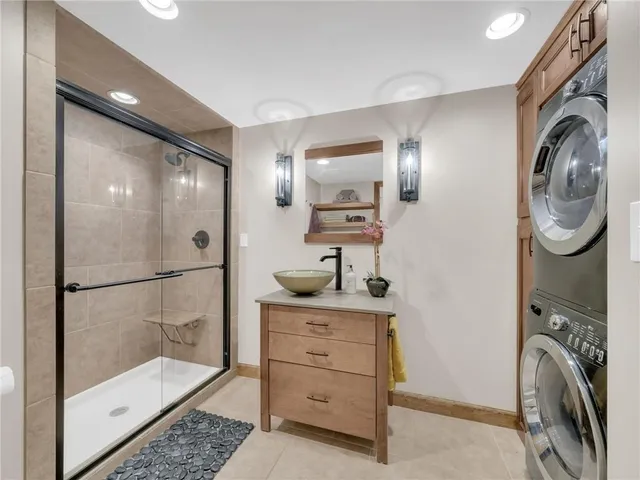 $469,000 | 4342 Rockhill Road, Unit 3, Kansas City, MO 64110