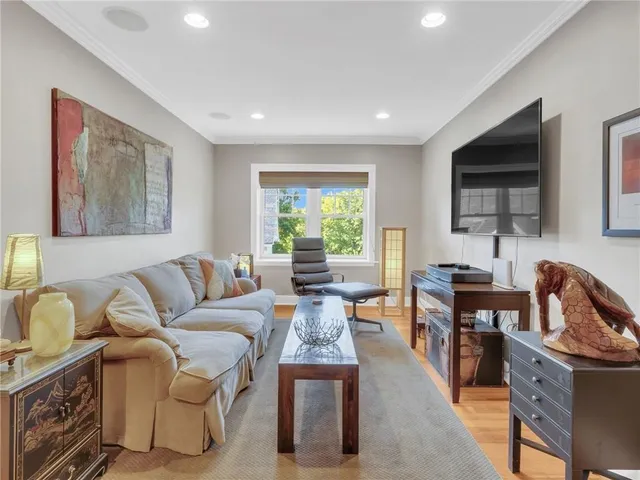 $469,000 | 4342 Rockhill Road, Unit 3, Kansas City, MO 64110