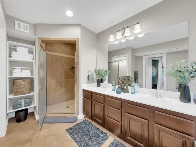 $469,000 | 4342 Rockhill Road, Unit 3, Kansas City, MO 64110