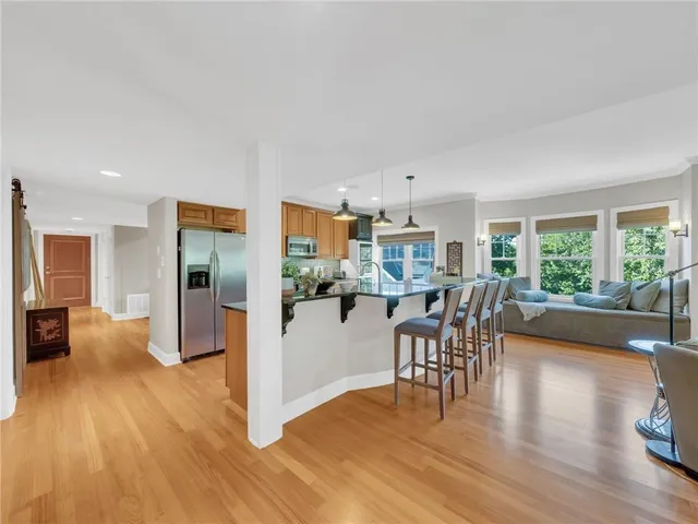 $469,000 | 4342 Rockhill Road, Unit 3, Kansas City, MO 64110