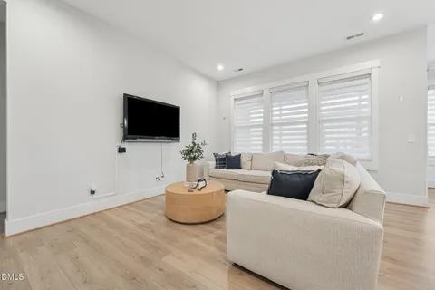 $599,000 | 5208 Windmere Chase Drive, Raleigh, NC 27616