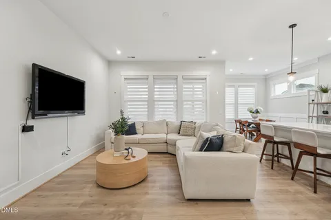 $599,000 | 5208 Windmere Chase Drive, Raleigh, NC 27616