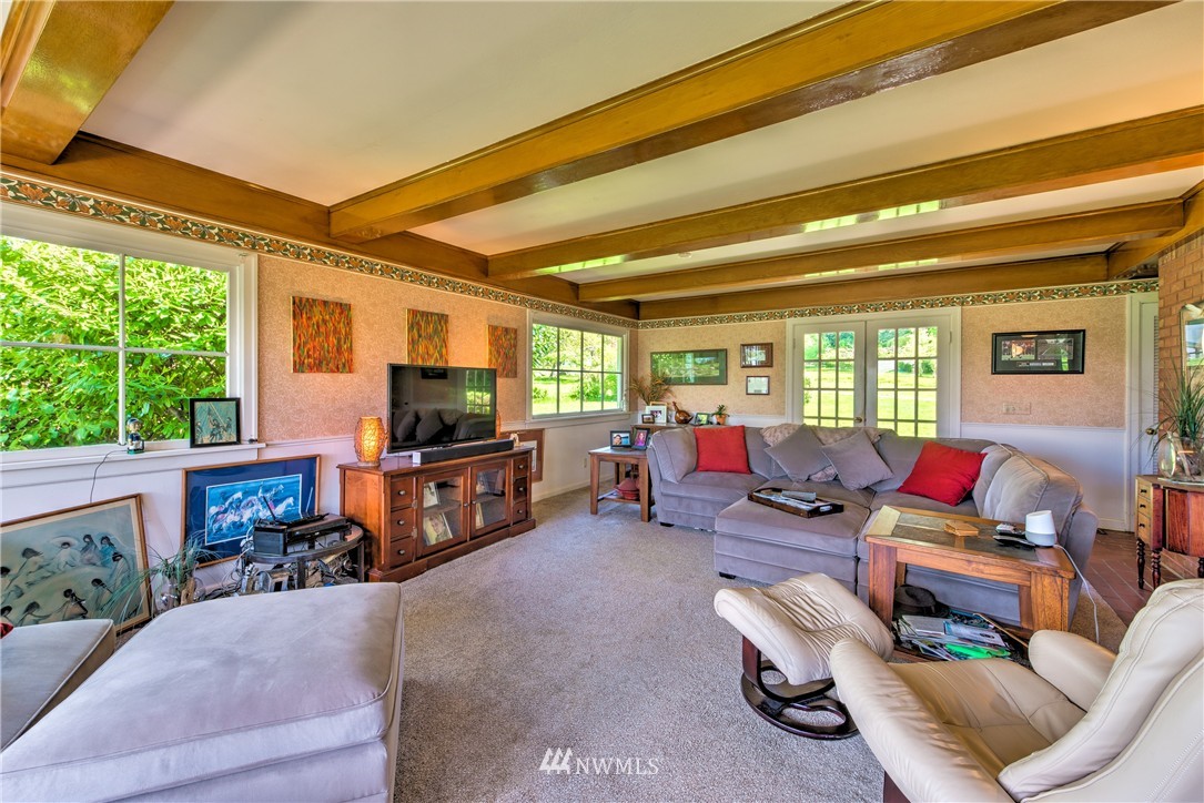 16098 Snee Oosh Road La Conner, WA 98257 - Photo 8 of 25 Gallery Image 8