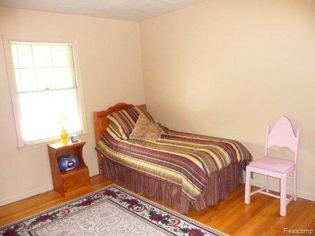 16023 Stephens Road Eastpointe, MI 48021 - Photo 5 of 11 Bedroom